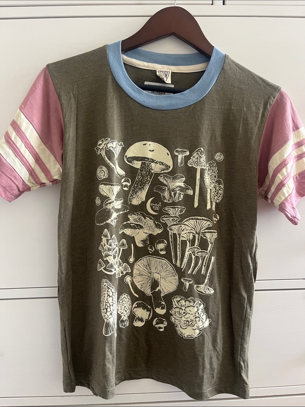 Rachel Pohl Art camp collection - Mushroom Graphic Ringer Tee - Olive & Pink